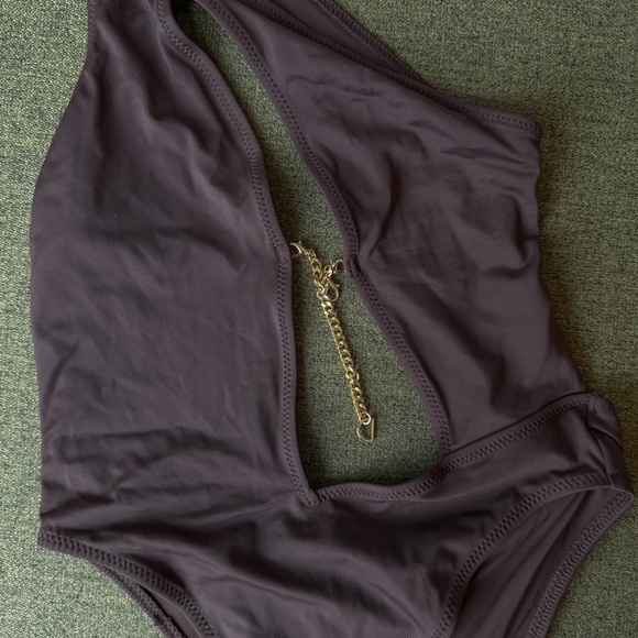 437 Sienna one-piece in brown - Picture 3 of 3